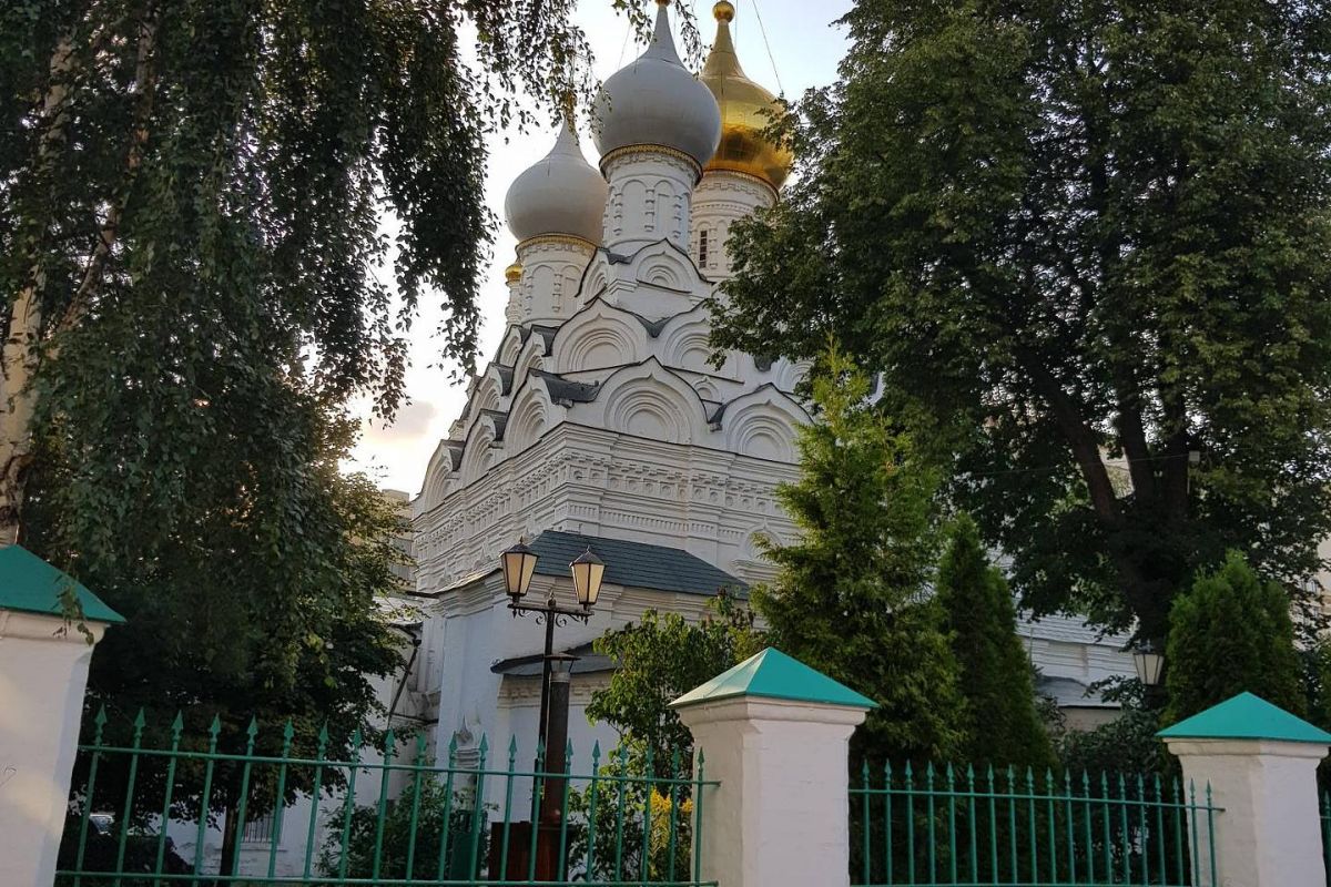 Однодневная программа по Москве с посещением Третьяковской галереи.