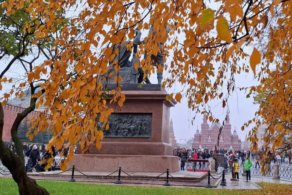 Посвящение в Москвичи. Школьники Москвы