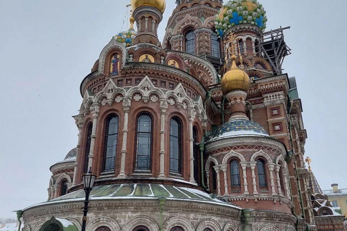 Новогодние праздники в Санкт-Петербурге для школьных групп