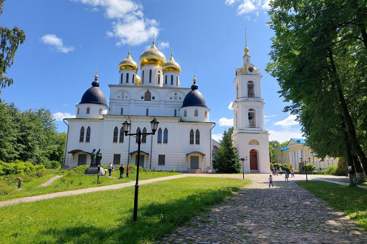 Экскурсия в Дмитров с теплоходной прогулкой. Для взрослых групп.