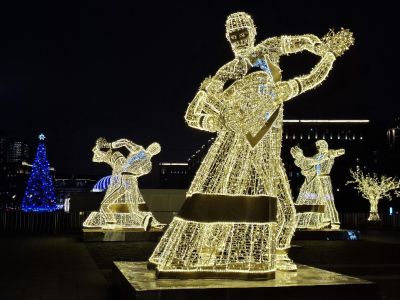 Новогодняя Москва с праздничной программой в усадьбе Люблино