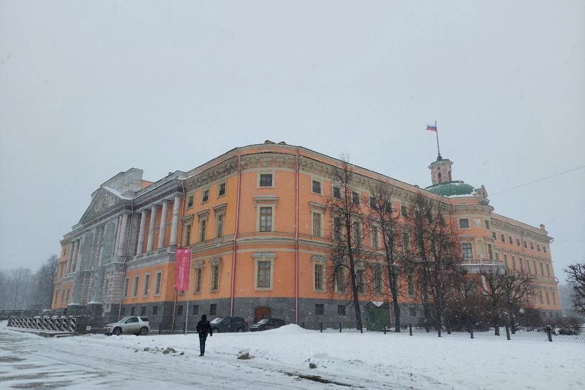 Зимние праздники в Санкт-Петербурге для школьных групп