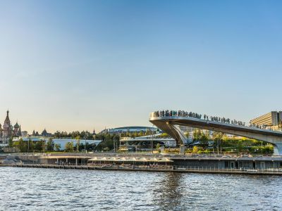 Московские зрелища. Для старшеклассников