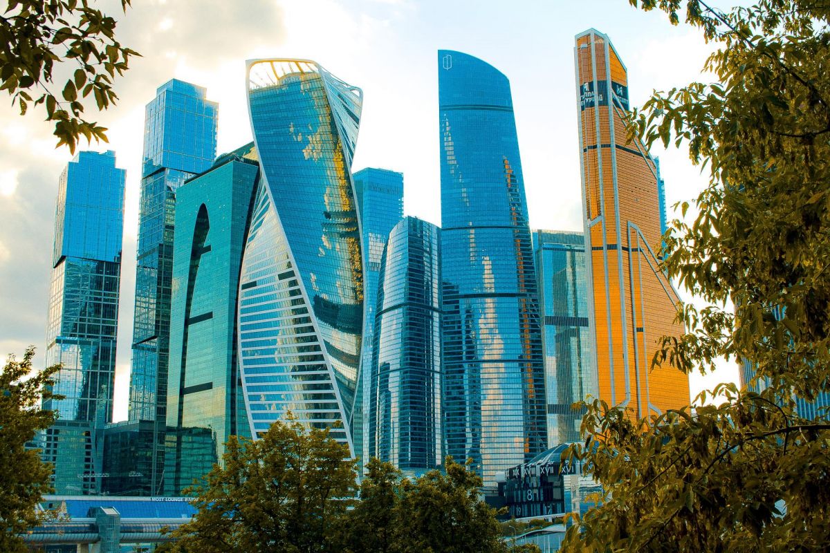 Экскурсии по ВУЗам с технических уклоном.