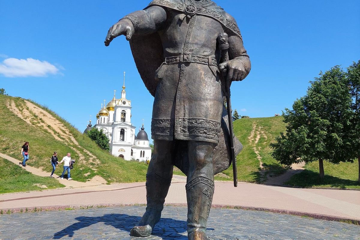 Экскурсия в Дмитров с теплоходной прогулкой. Для взрослых групп.