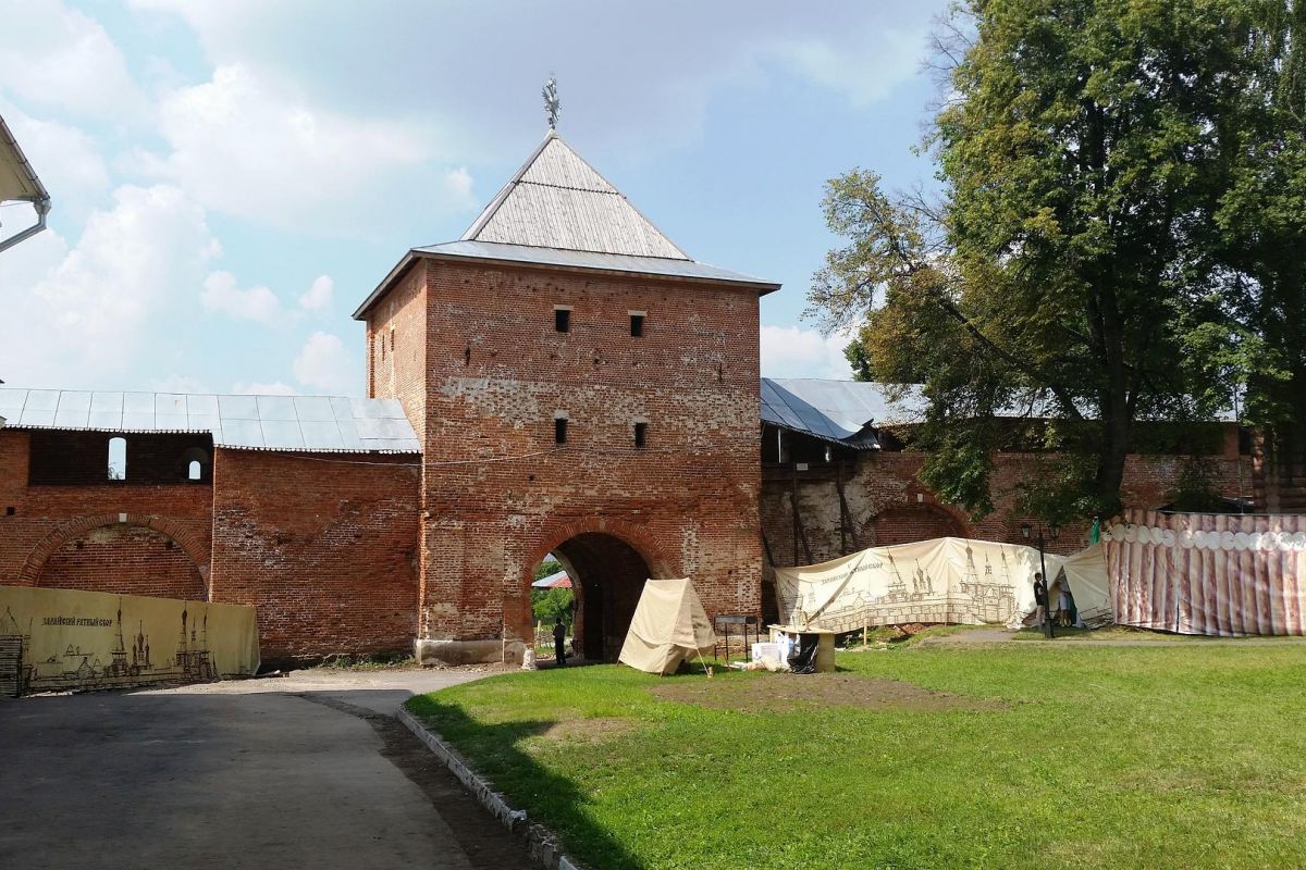 Легенды старого Зарайска. Группы