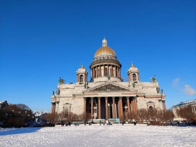 Зимние праздники в Санкт-Петербурге для школьных групп