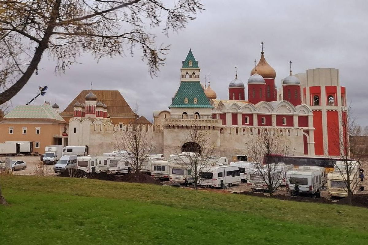 Киноэкспедиция в Москву с посещением кинопарка Москино и киностудии Мосфильм