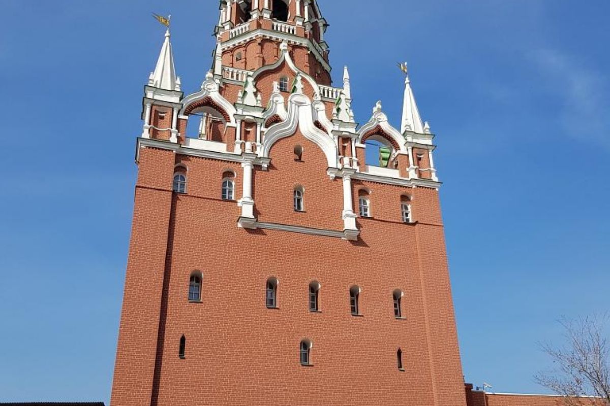 Московский Кремль. Школьники